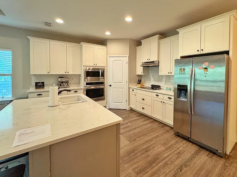 2523 Oleander St — Photo 23