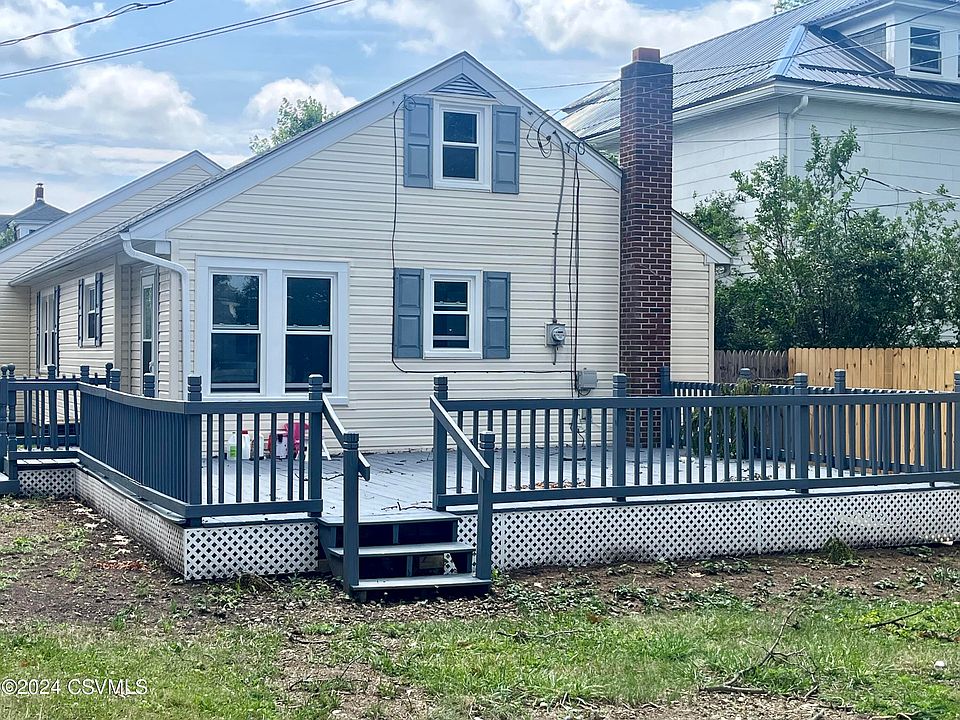 2nd image of 532 N 8th St