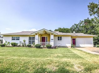 1228 Esther St, Kemah, TX 77565