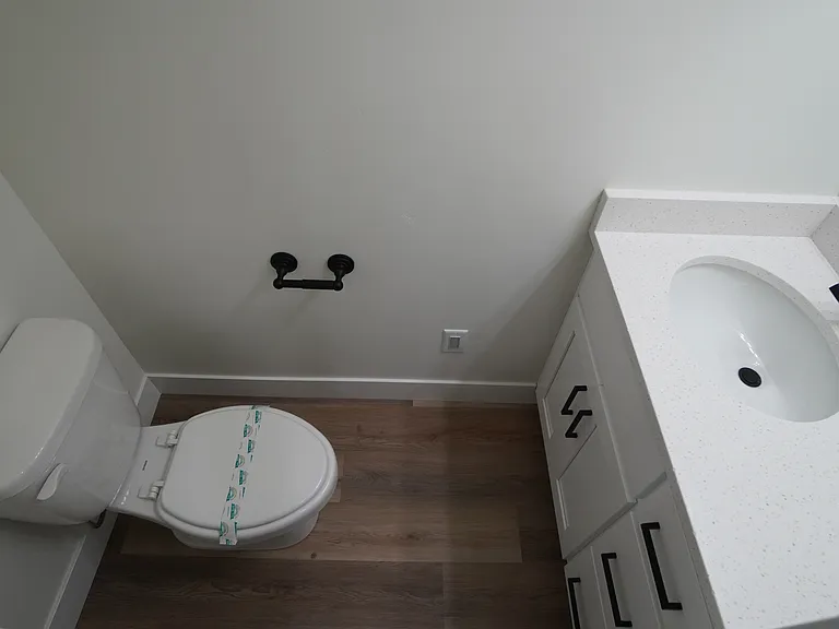 1559 S 150 W — Photo 14