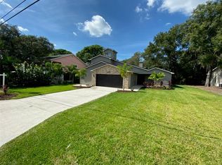 557 8th St, Palm Harbor, FL 34683