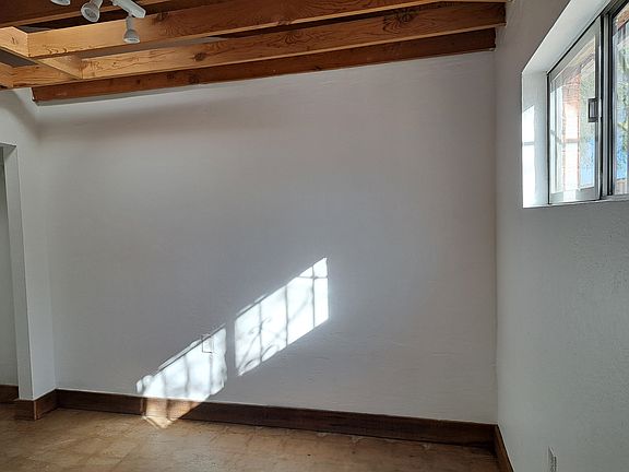 5th image of 2216 S 6th Ave #16-2