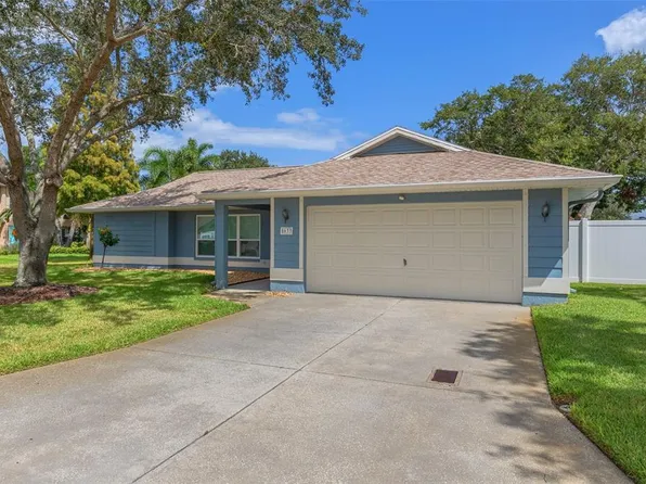 8633 18th Way N, Saint Petersburg, FL 33702