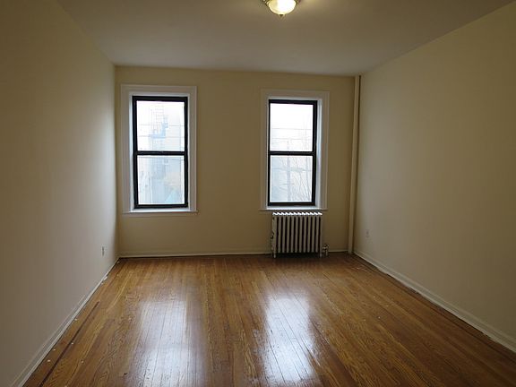 4th image of 2846 41st St APT D3