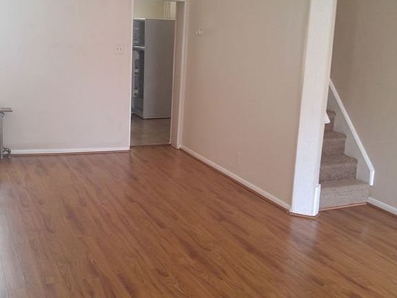 3rd image of 1553 S Hollywood St
