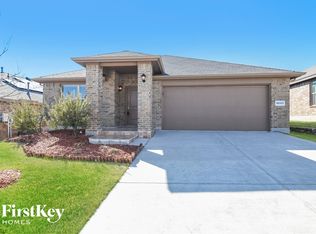 10117 Clemmons Rd, Fort Worth, TX 76108