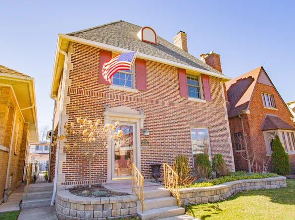 6724 N Odell Ave, Chicago, IL 60631