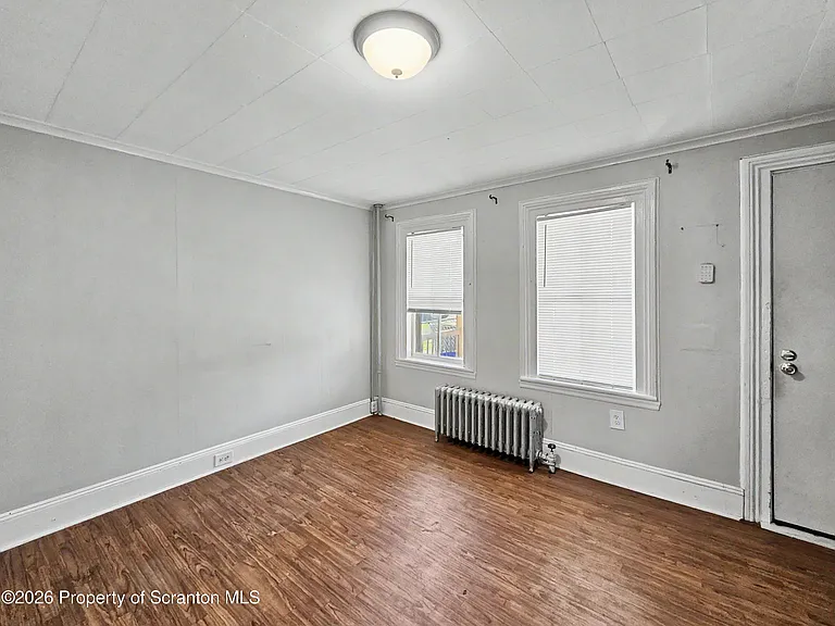 1019 N Irving Ave #1 — Photo 5
