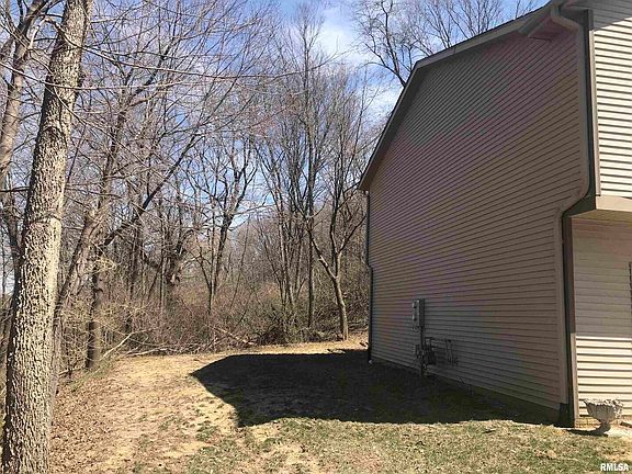 3rd image of 27 Cherry Hill Ct #27 & 28