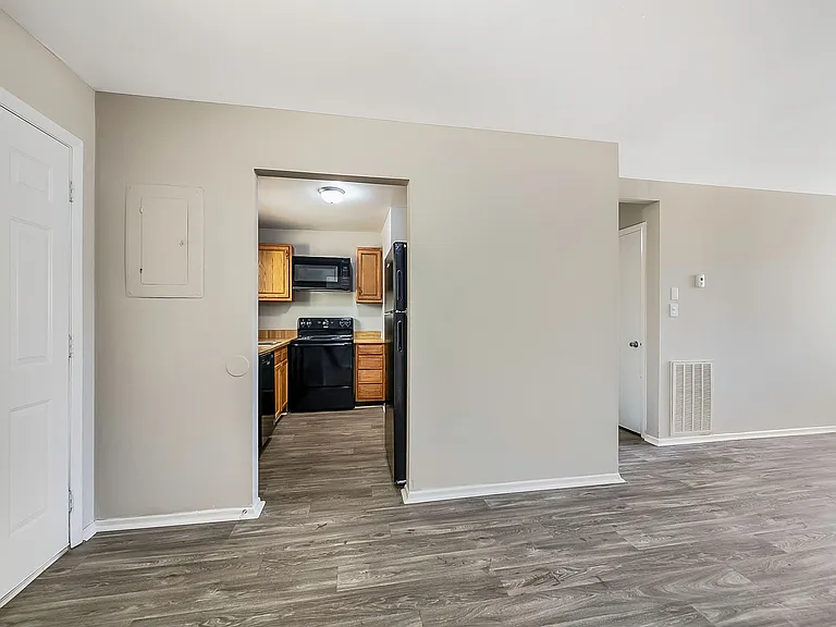 2142 Cockran St SW #C2142 — Photo 6