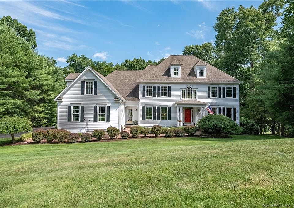 1st image of 65 Wild Wood Dr