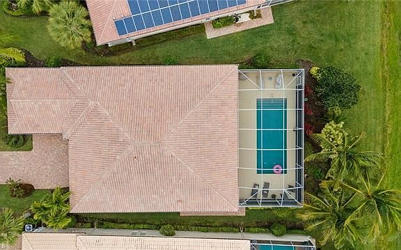 4th image of 28317 Moray Dr
