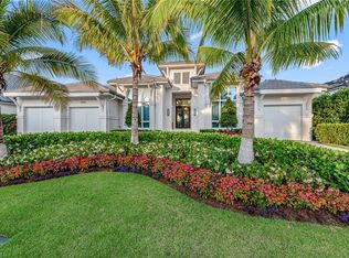 3000 Leeward Ln, Naples, FL 34103