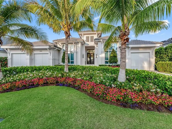 3000 Leeward LN, NAPLES, FL 34103