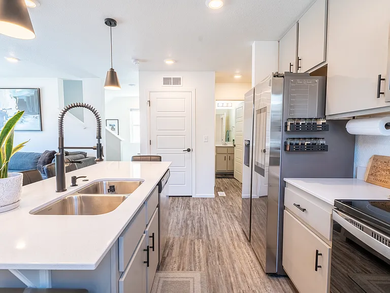 5111 N Yampa St — Photo 29