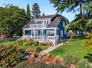 6752 41st Ave SW, Seattle, WA 98136