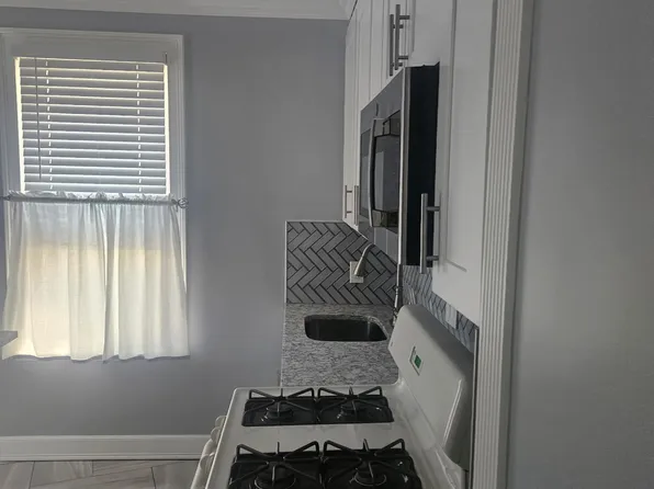 205 Snyder St #2, Orange, NJ 07050