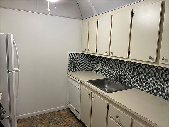 3rd image of 13250 SW 7th Court #404L