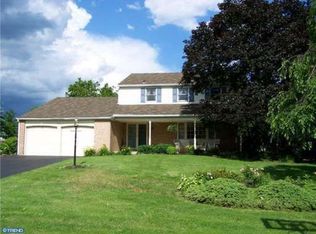 130 Surrey Ln, Harleysville, PA 19438