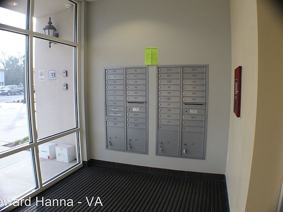 2nd image of 801 Poindexter St Ste 316