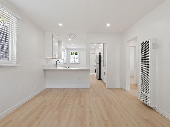 2nd image of 3122 Rockview Pl APT E