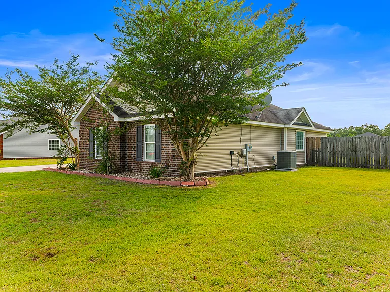 162 Mancey Garrason Loop — Photo 8