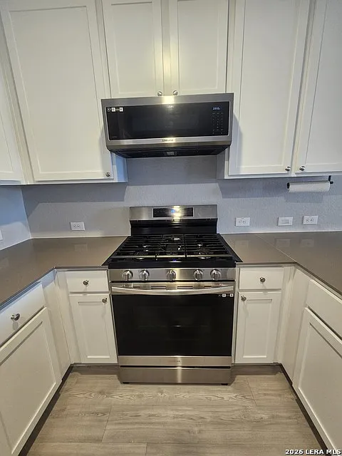 4 bed, 2.0 bath, 1635 sqft, $1,795 — Photo 4