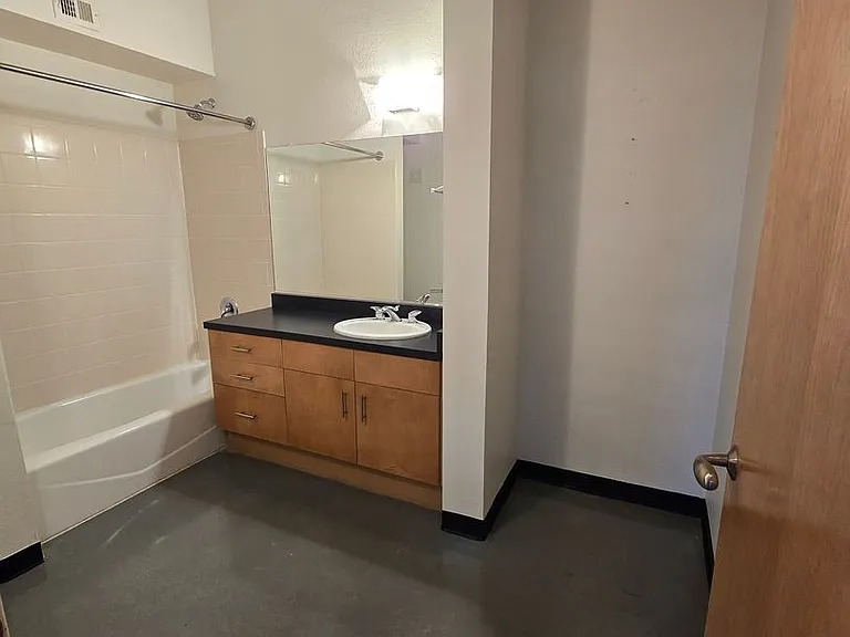 201 Arno St NE #204 — Photo 18