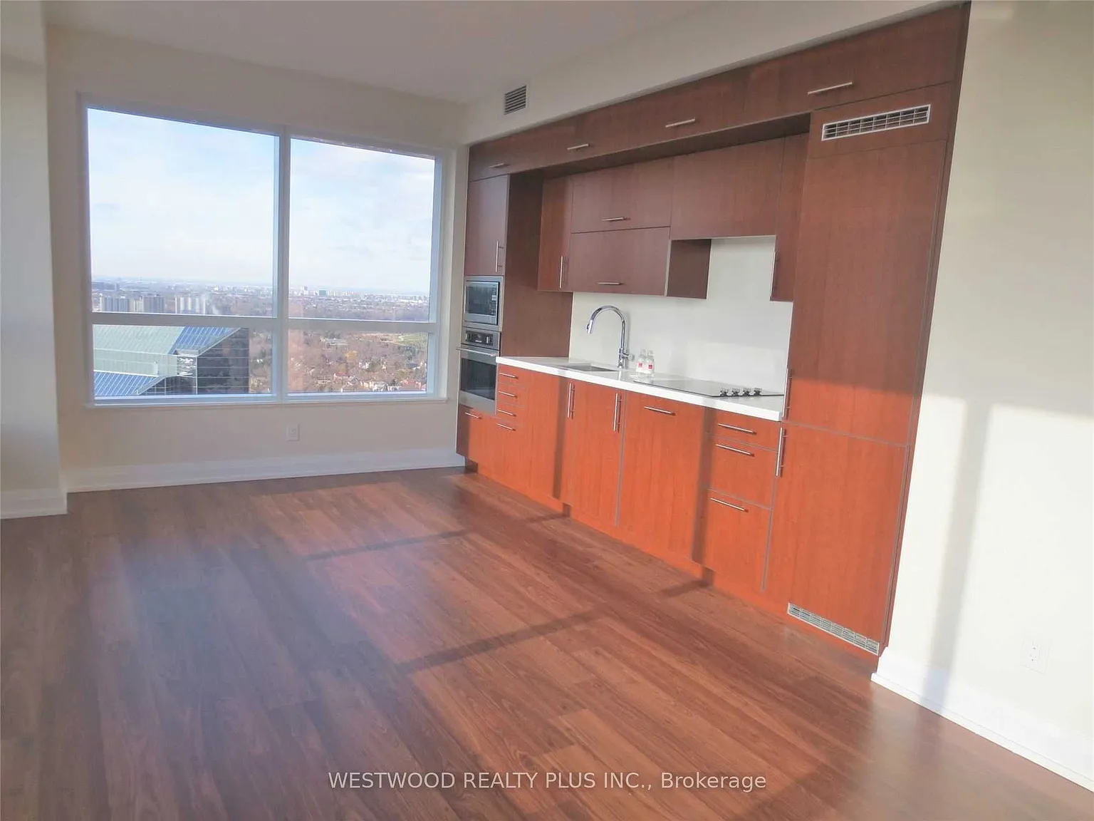 2 bed, $3,300 — Photo 4