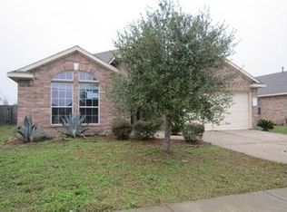 10327 Ponderosa Pine Dr, Baytown, TX 77523