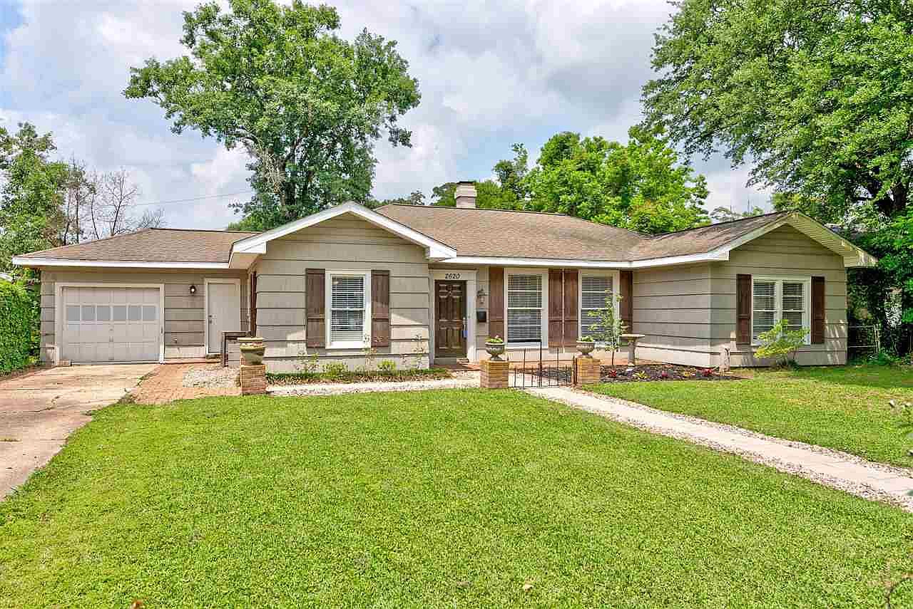 2620 Ashley St Beaumont TX 77702 Zillow