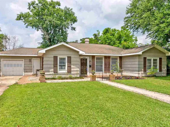 2620 Ashley St, Beaumont, TX 77702