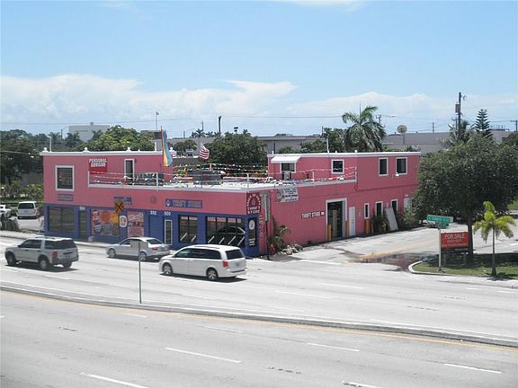 2nd image of 500 E Sunrise Boulevard