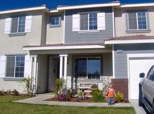 13960 Swallowtail Ln, Victorville, CA 92394