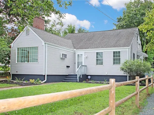 86 Middle Turnpike East, Manchester, CT 06040