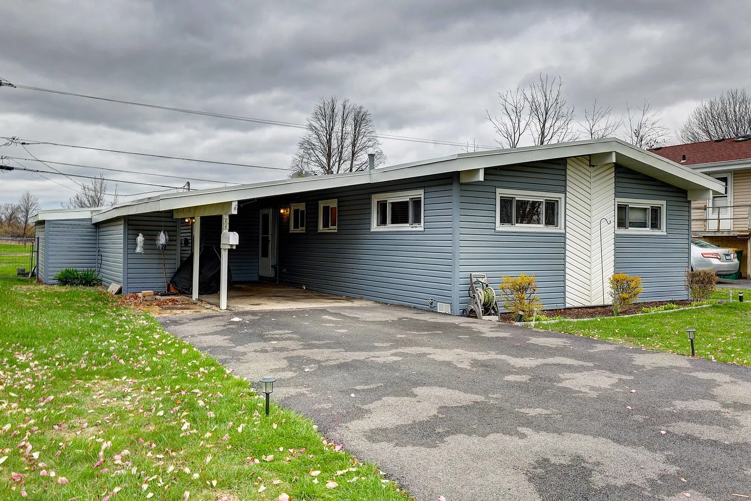 66 W Jeffery Ave photo 1