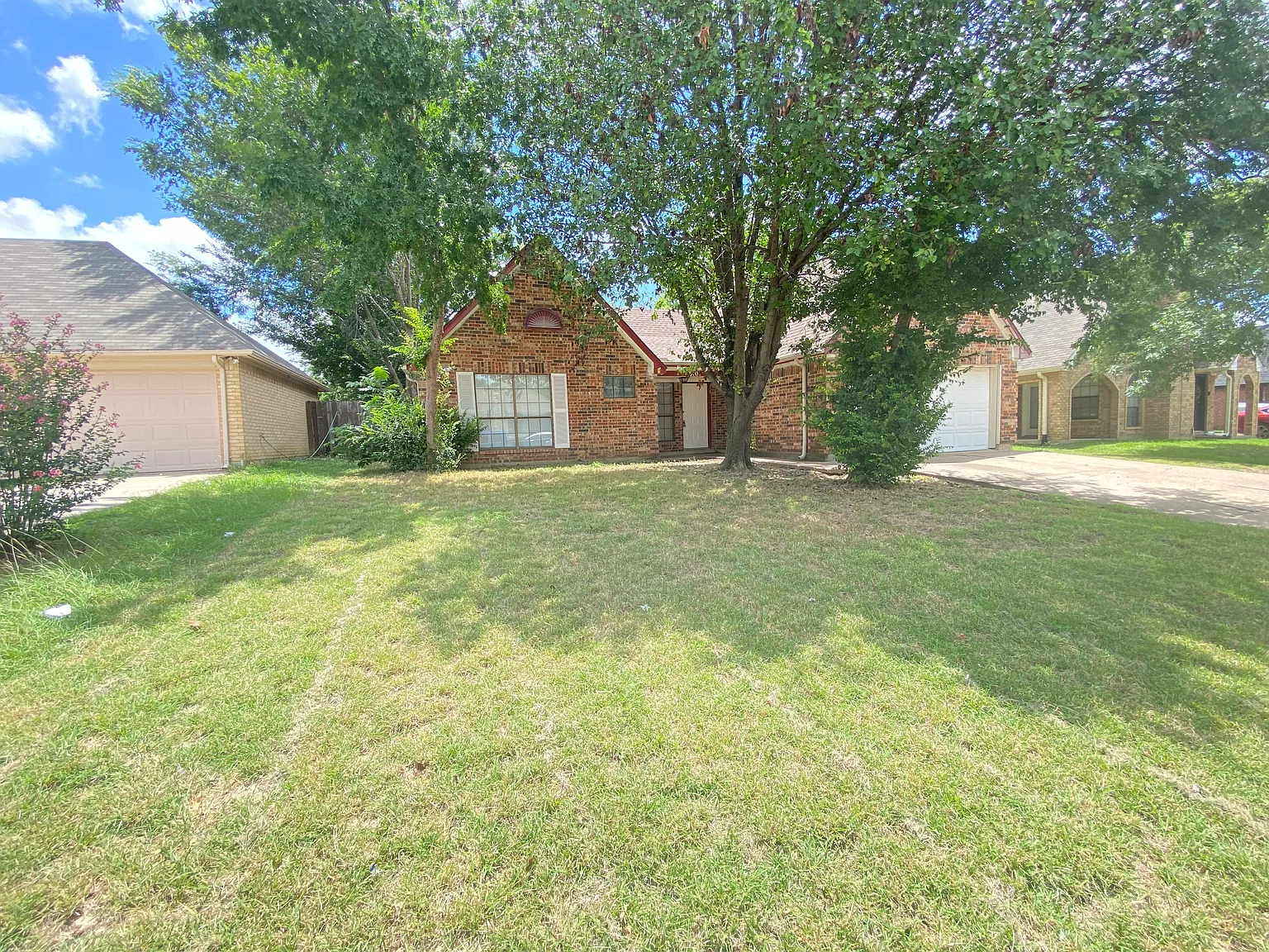 3 bed, 1522 sqft, $2,100 — Photo 2