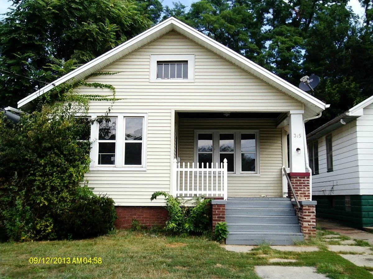 315 W Republic St photo 1