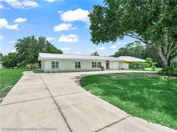 2410 Sunset Dr, Sebring, FL 33870
