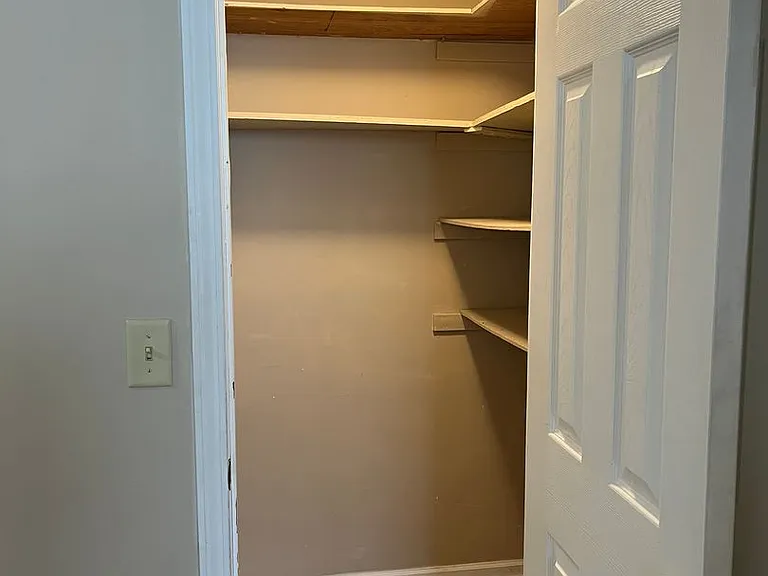1601 E Fort Wayne St #3 — Photo 4
