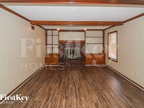 2nd image of 4965 Gardenwood Dr