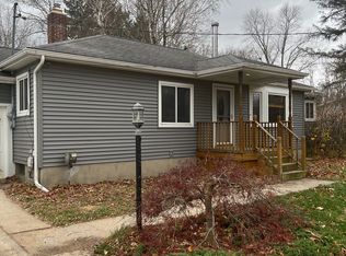 6461 Silver Lake Rd, Linden, MI 48451