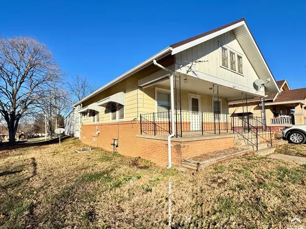 206 E Main St, Highland, KS 66035