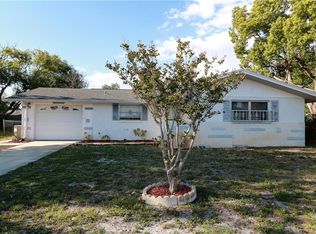 7527 Bougenville Dr, Port Richey, FL 34668