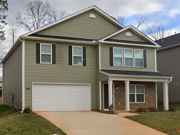 4710 Black Forest Dr, Greensboro, NC 27405