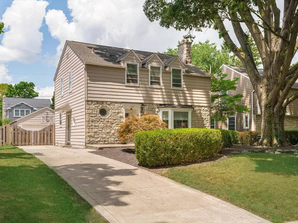 117 S Roosevelt Ave, Columbus, OH 43209