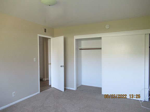 3rd image of 908 E Cypress Ave