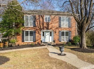 2209 Douglass Woods Ct, Louisville, KY 40205