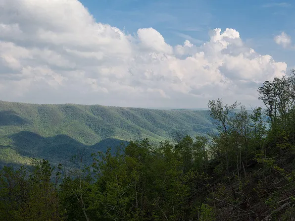 101 The Retreat, White Sulphur Springs, WV 24986