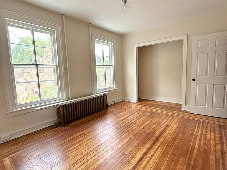 37 Green St — Photo 21